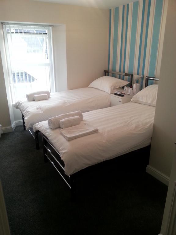 White Rose Guest House 텐비 객실 사진