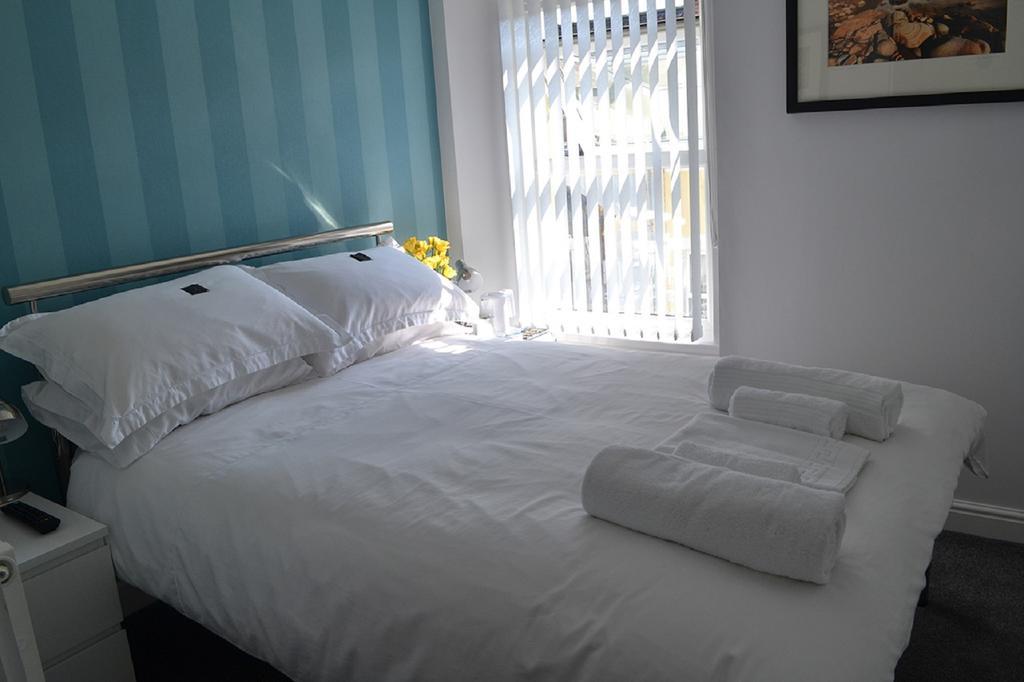 White Rose Guest House 텐비 객실 사진